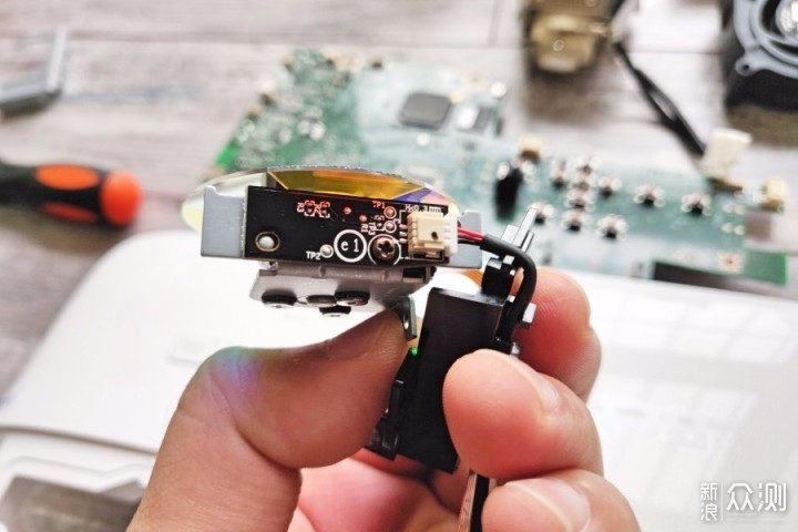 从零开始拆解P365,那些藏在s3d模型里的小心机 从零开始拆解P365,那些藏在s3d模型里的小心机